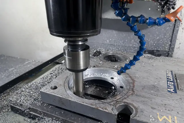 CNC επισκευή πλαισίου